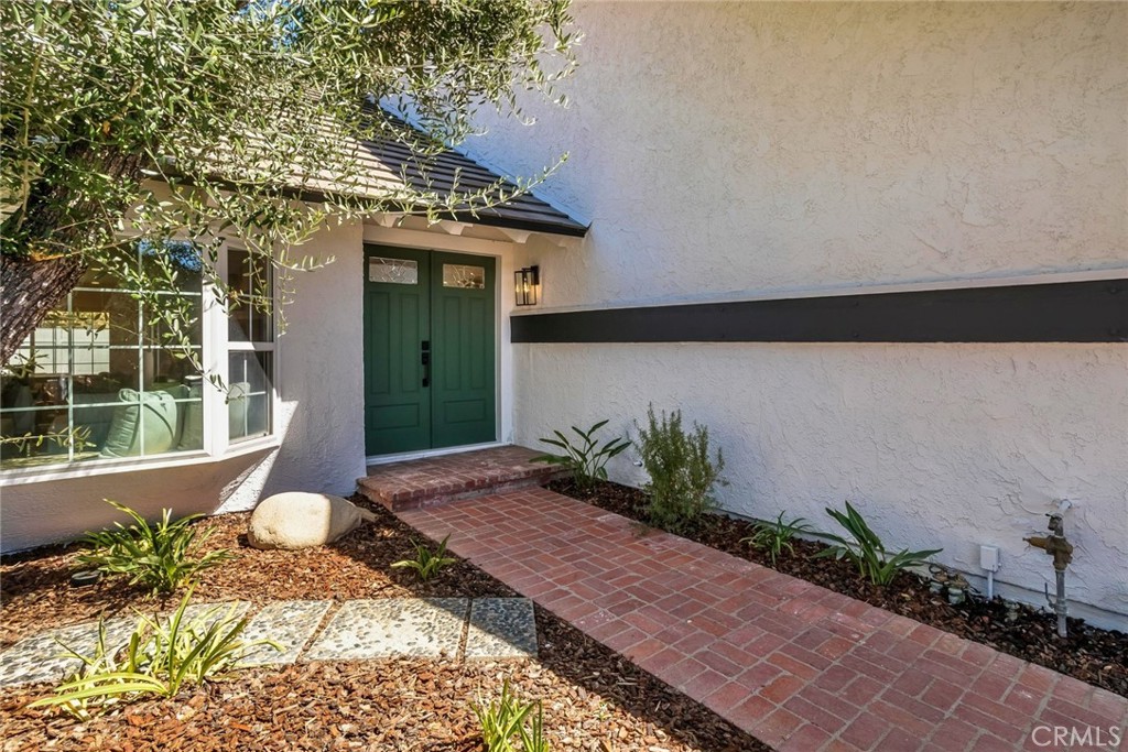 5804 Calmfield Avenue