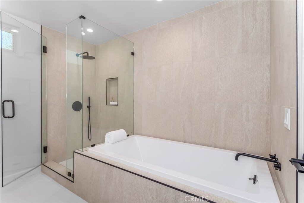 5804 Calmfield Avenue