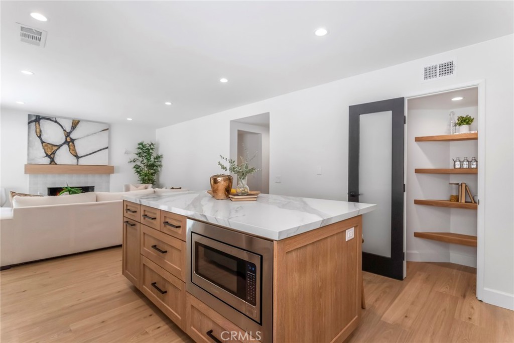 5804 Calmfield Avenue