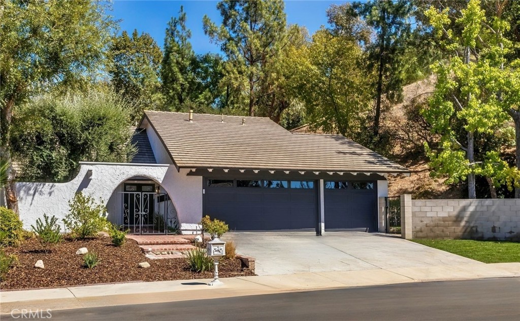 5804 Calmfield Avenue