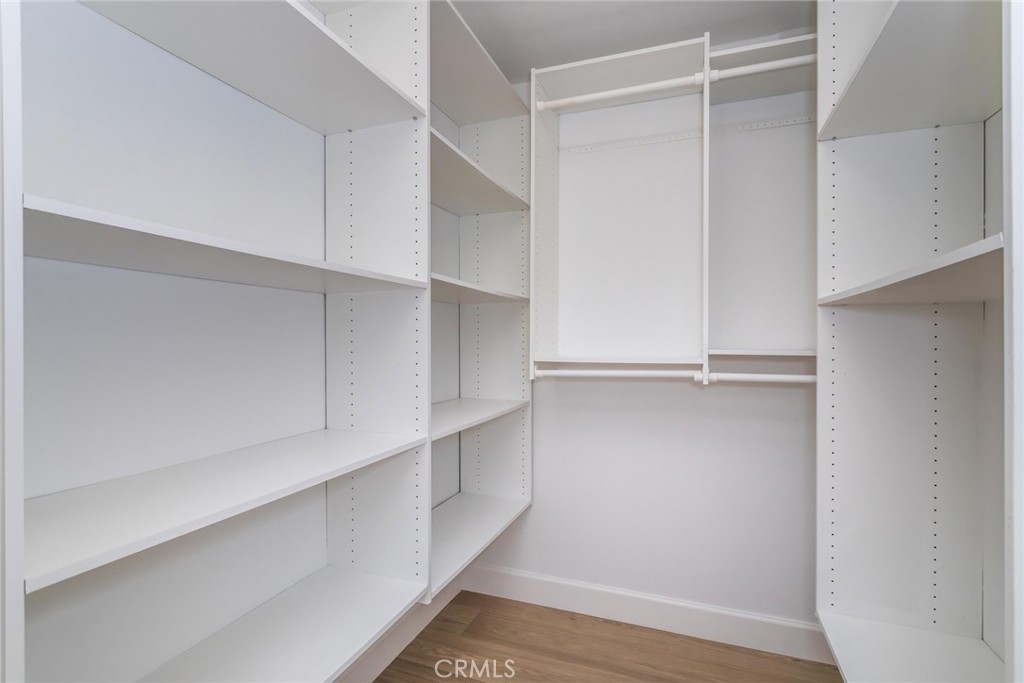 5804 Calmfield Avenue