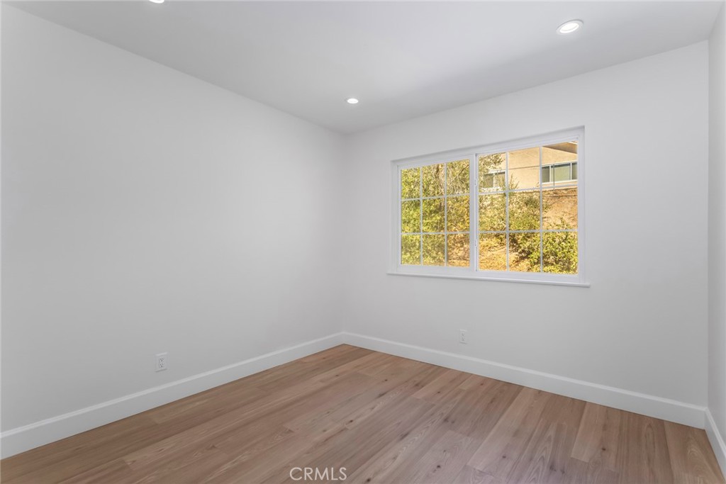 5804 Calmfield Avenue