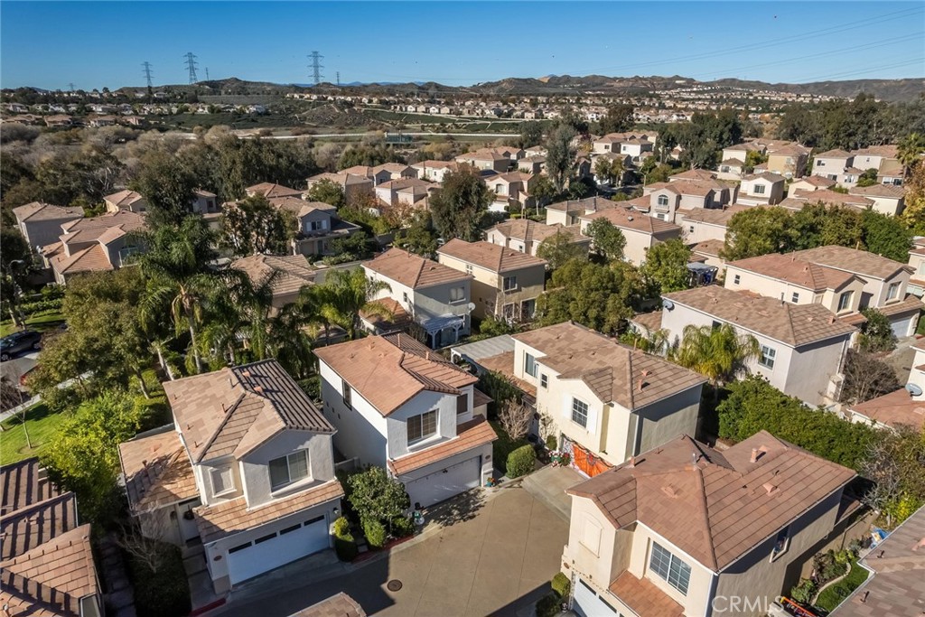 27839 Skycrest Circle