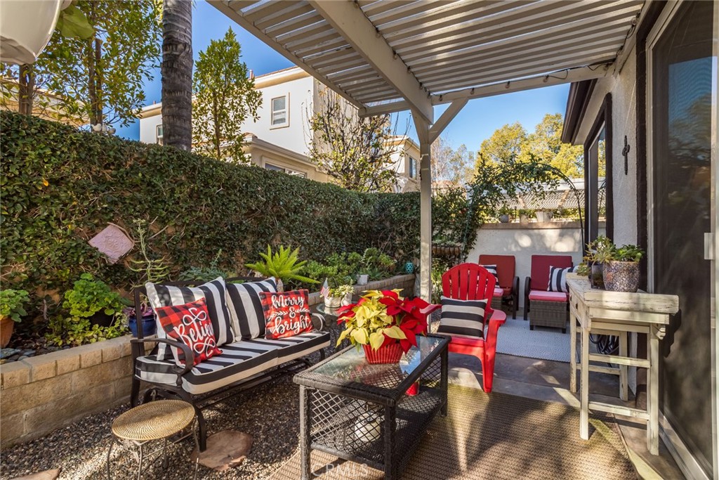 27839 Skycrest Circle