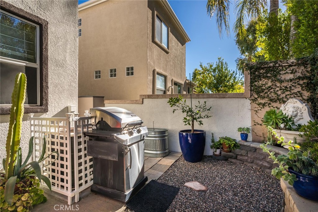 27839 Skycrest Circle