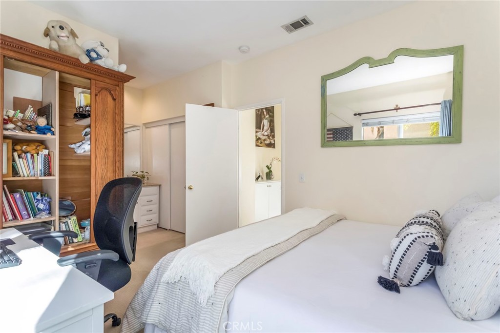 27839 Skycrest Circle