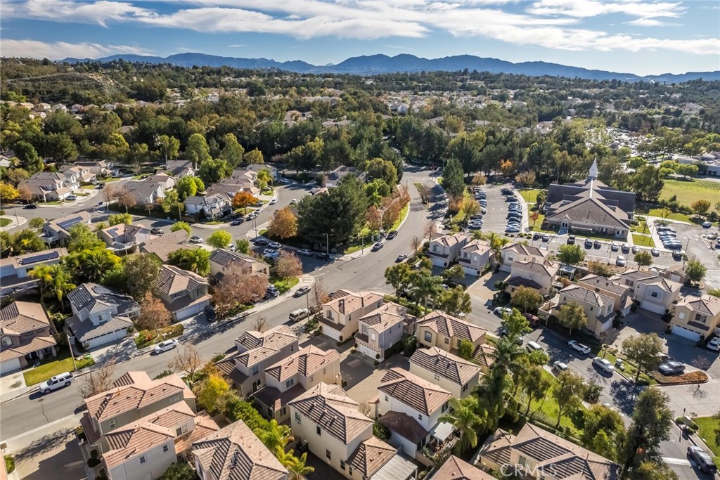 27839 Skycrest Circle