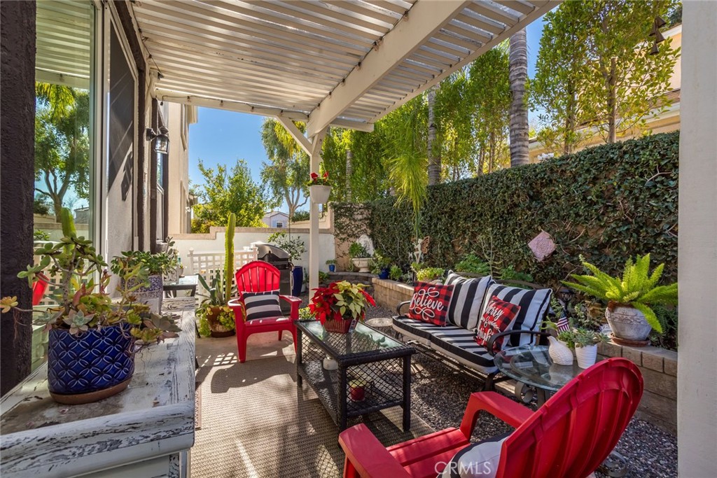 27839 Skycrest Circle