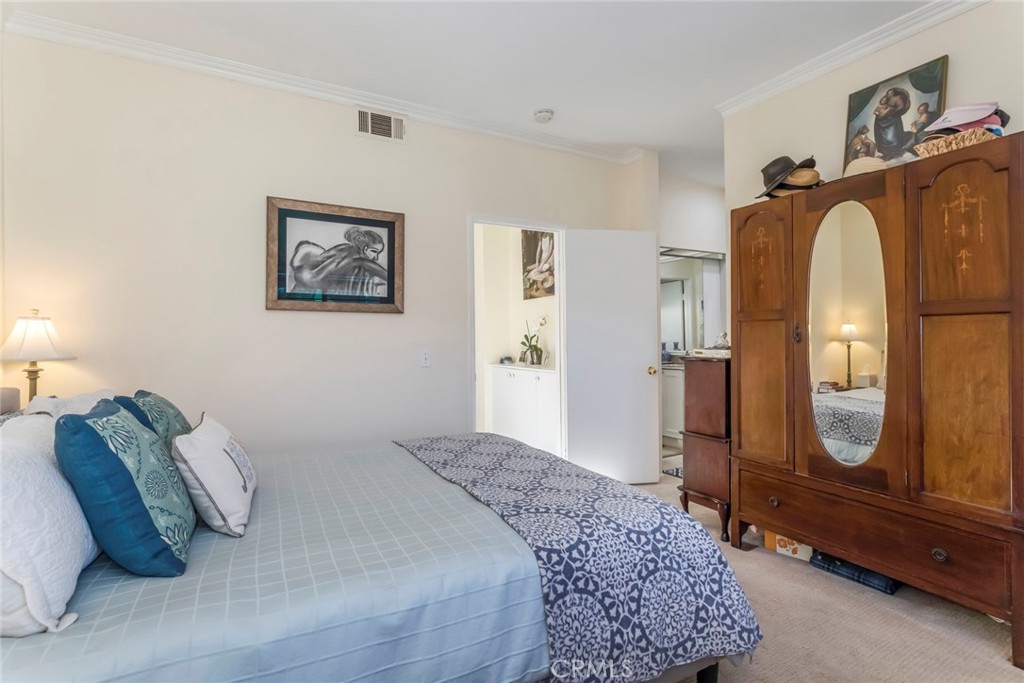 27839 Skycrest Circle