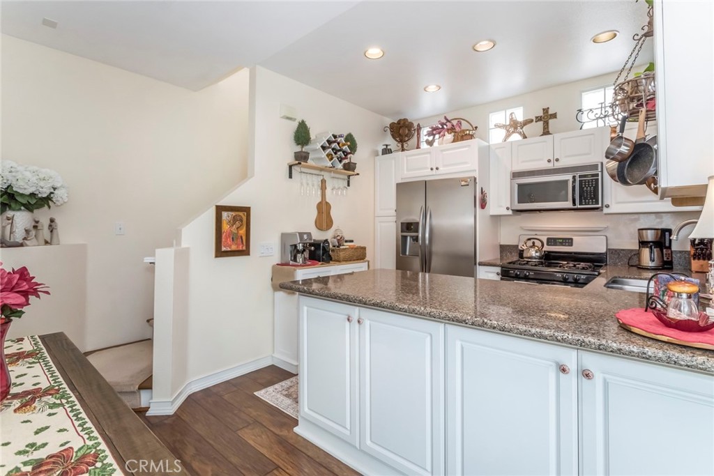 27839 Skycrest Circle