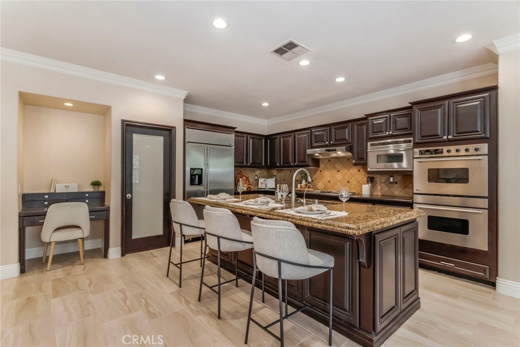 25505 Brighton Place