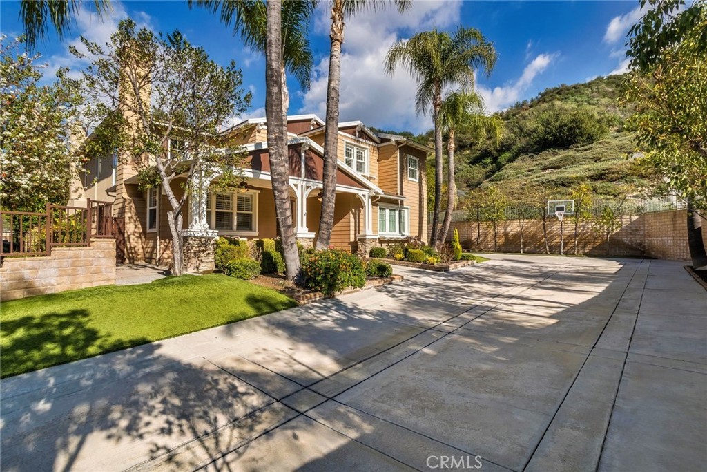 25505 Brighton Place