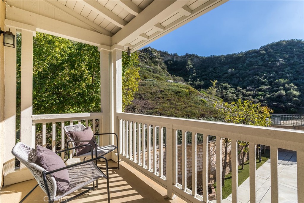 25505 Brighton Place