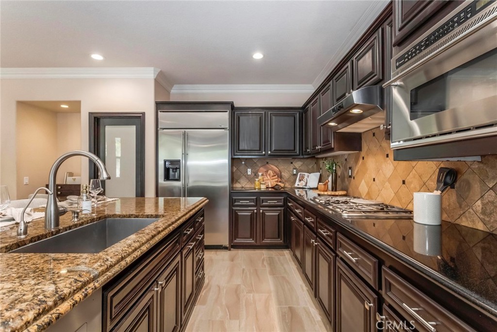 25505 Brighton Place