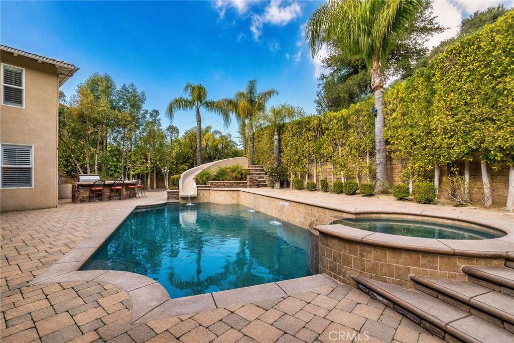 25505 Brighton Place