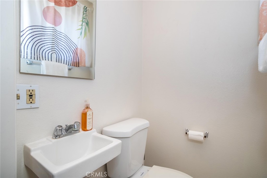 1116 E Palmer Avenue