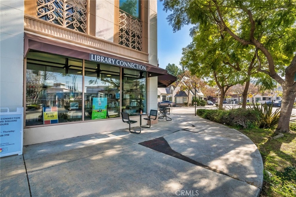 1116 E Palmer Avenue