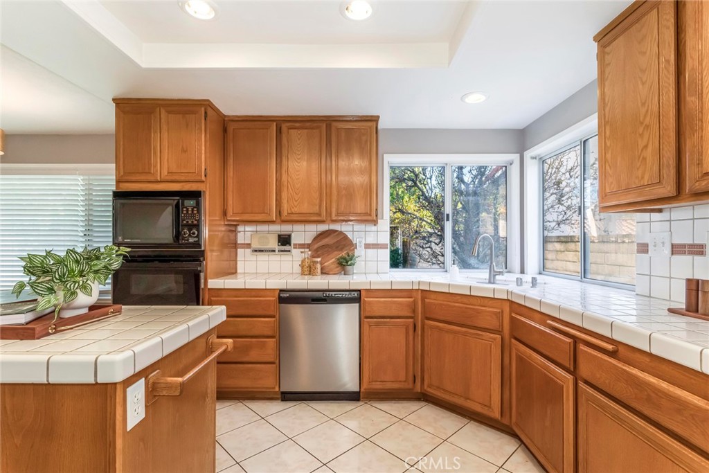 29033 Shadow Valley Lane