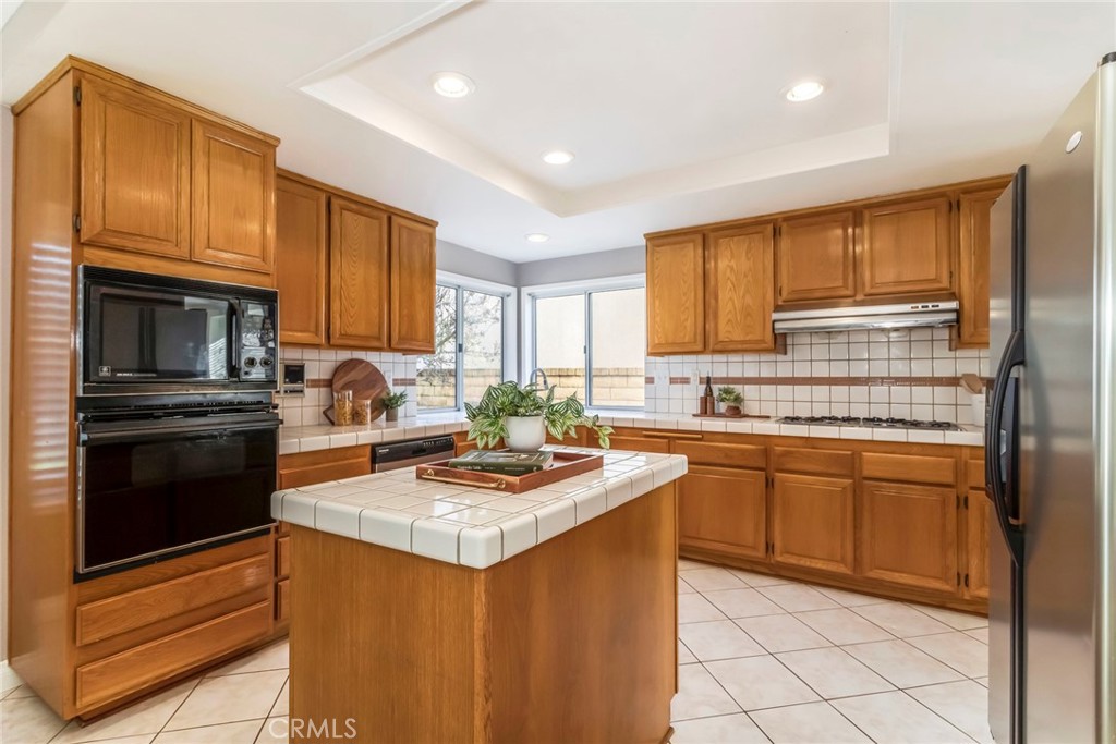 29033 Shadow Valley Lane