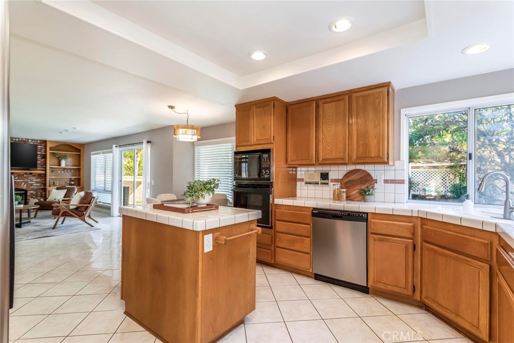 29033 Shadow Valley Lane