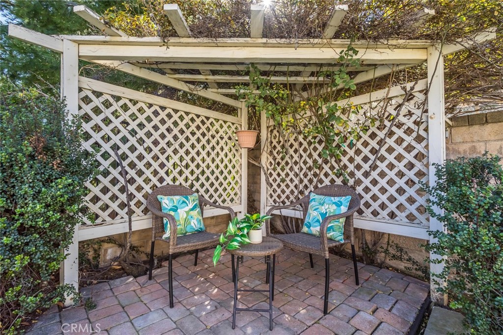 29033 Shadow Valley Lane