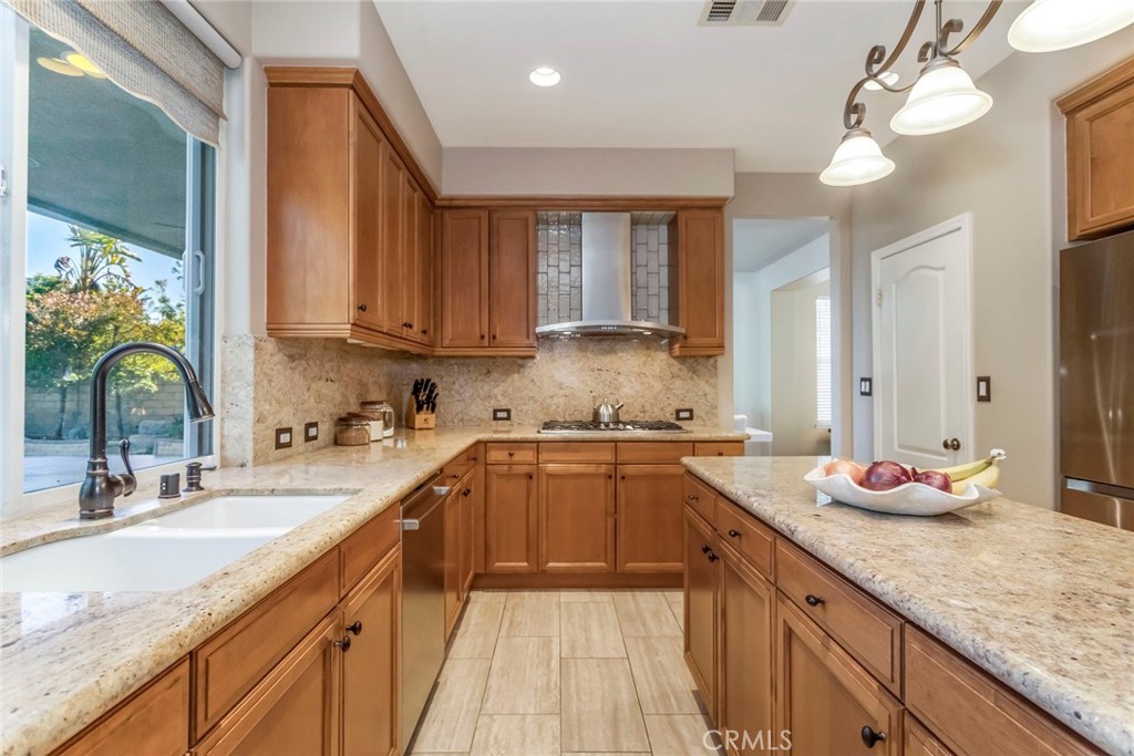 25830 De Quincy Place