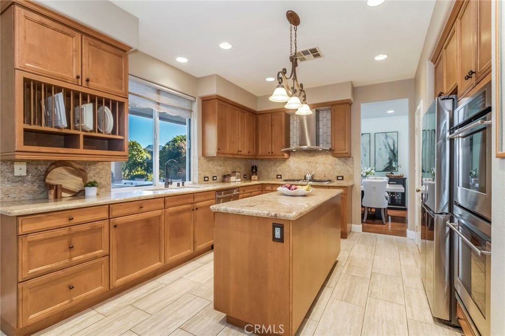 25830 De Quincy Place