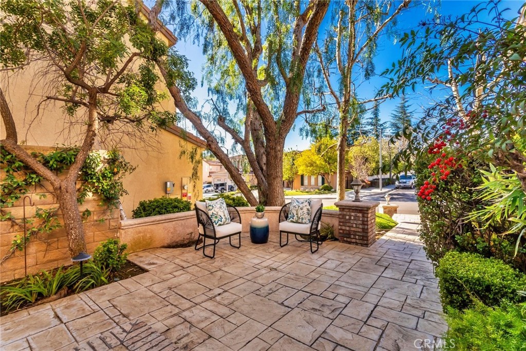 25830 De Quincy Place