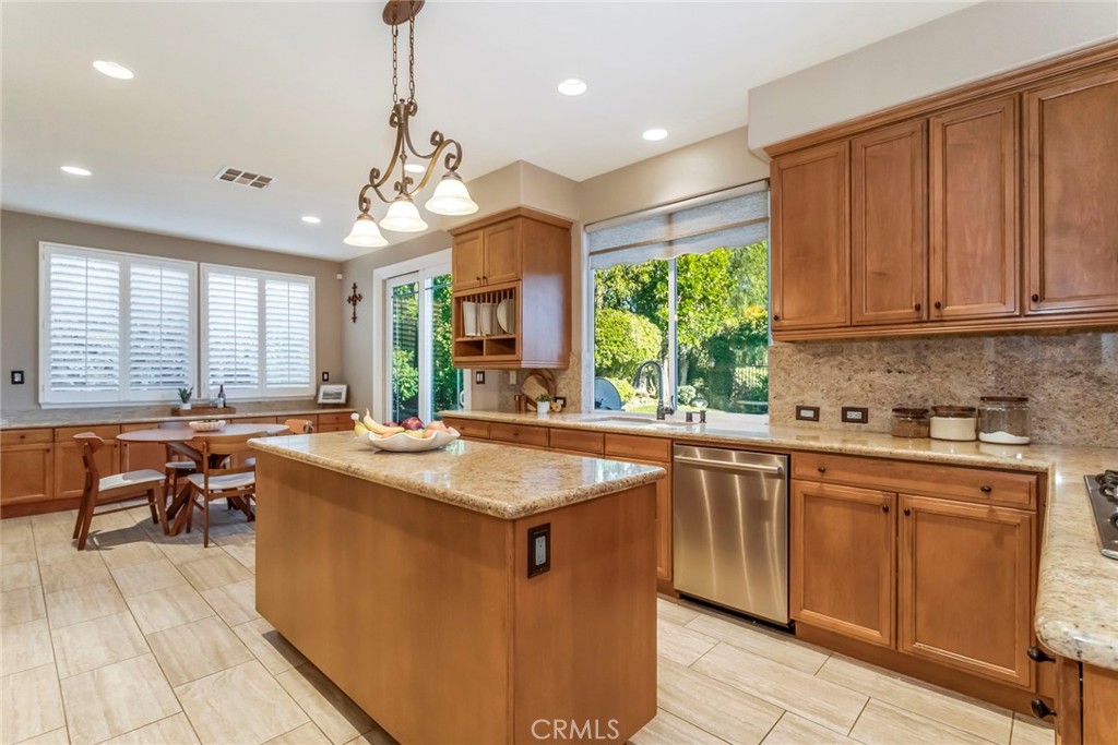 25830 De Quincy Place