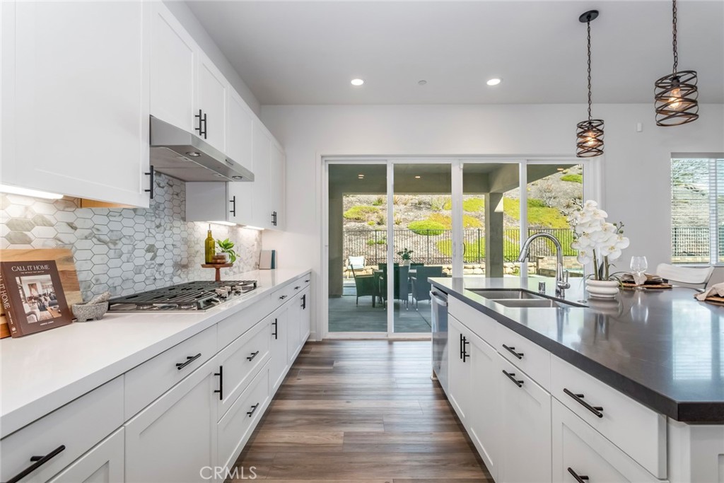 28695 Windbreak Terrace