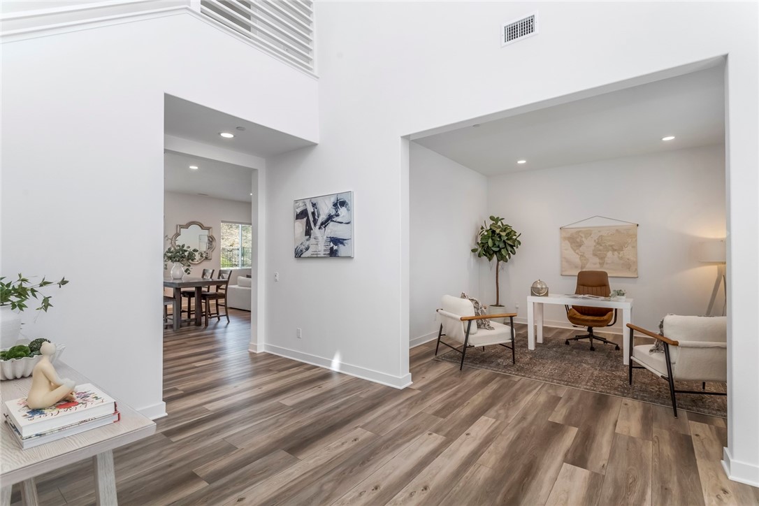 28695 Windbreak Terrace