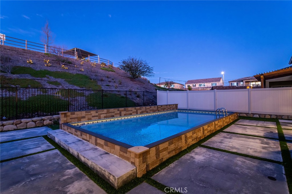 28695 Windbreak Terrace