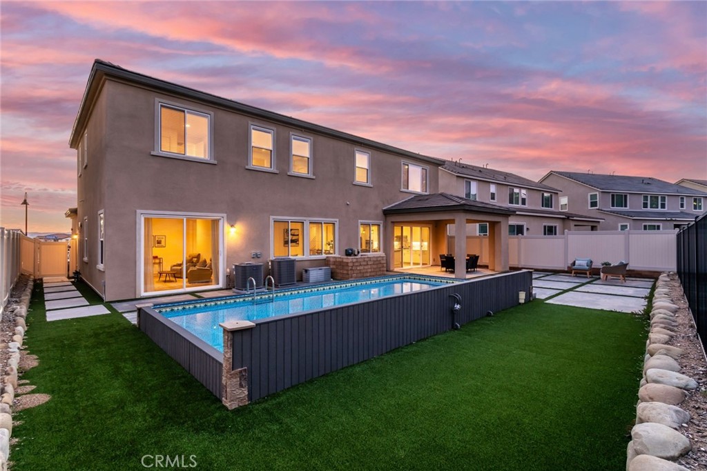 28695 Windbreak Terrace