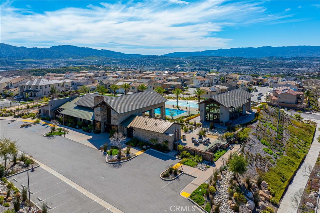 28695 Windbreak Terrace