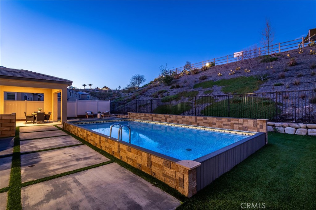 28695 Windbreak Terrace