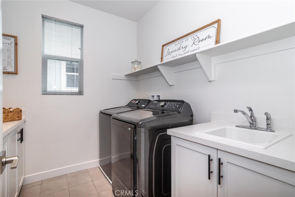 28695 Windbreak Terrace