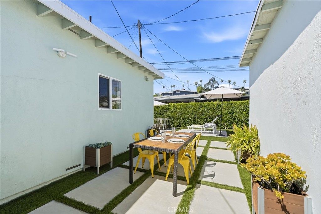 223 Chestnut Avenue