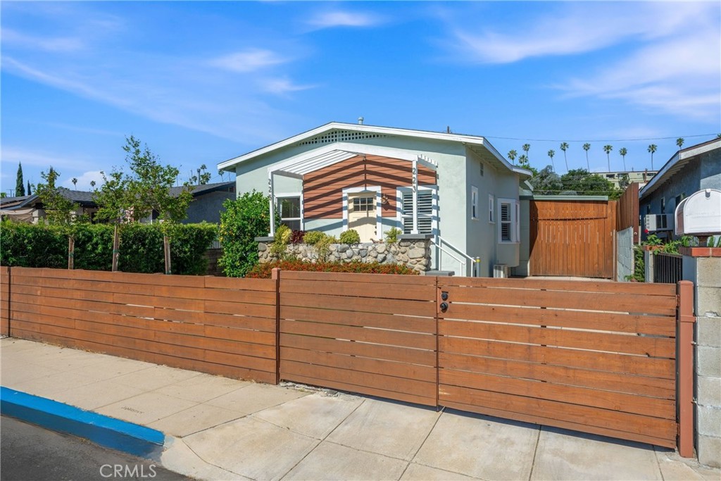 223 Chestnut Avenue