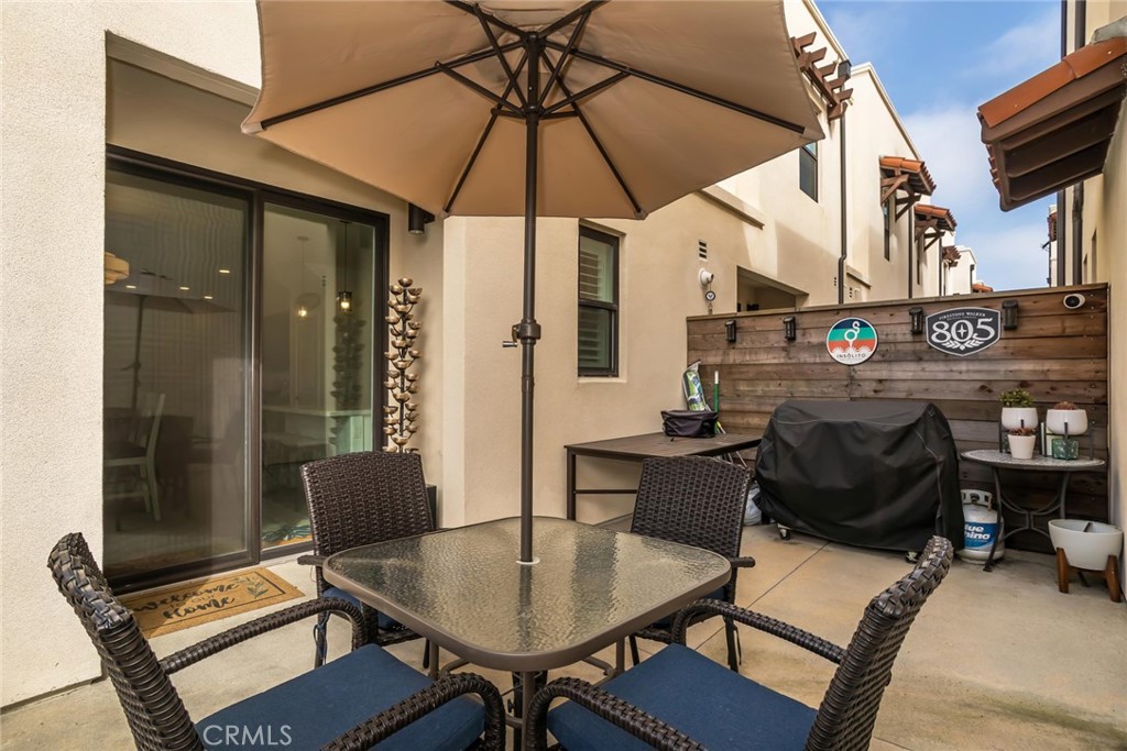 1530 E Thompson Boulevard