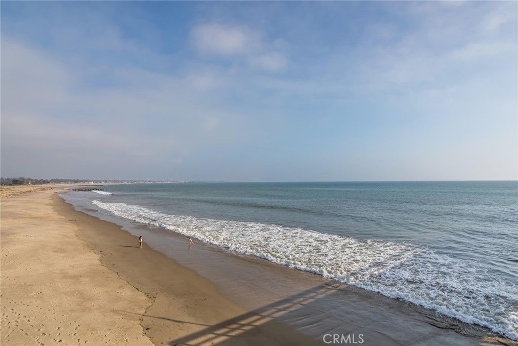 1530 E Thompson Boulevard