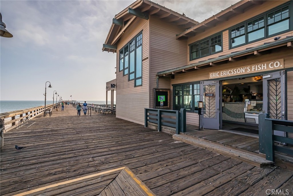 1530 E Thompson Boulevard