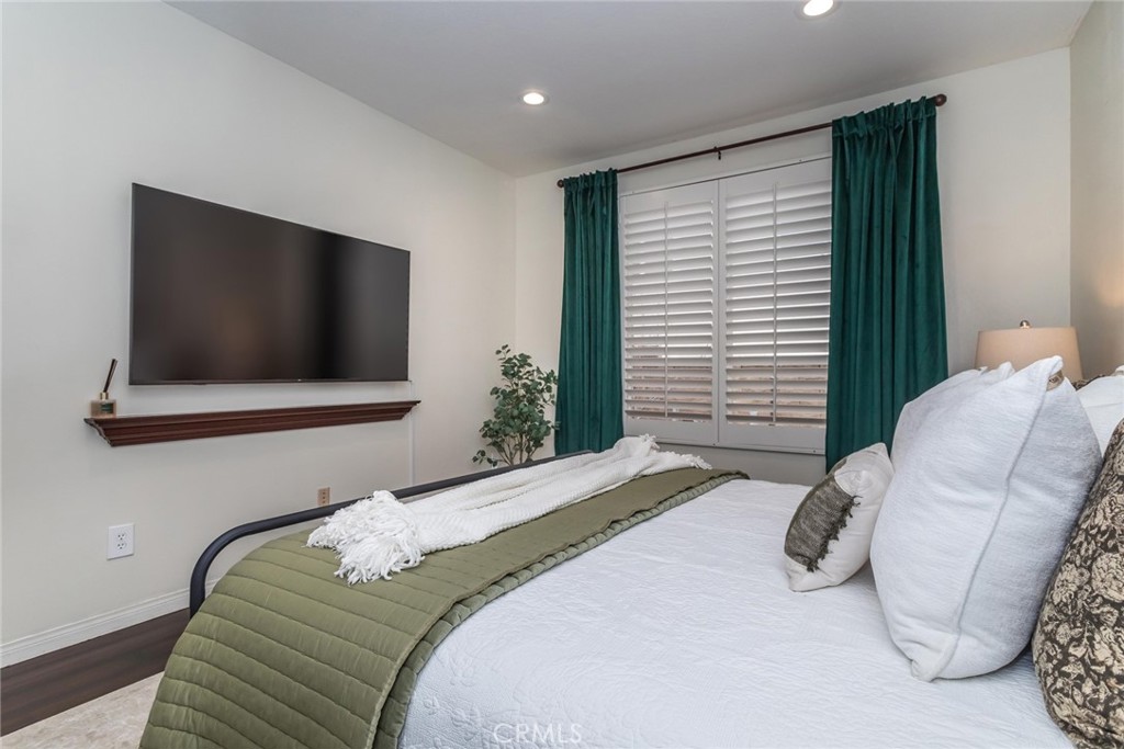 26010 Tennyson Lane