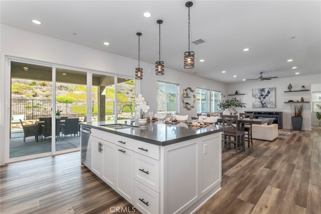 28695 Windbreak Terrace