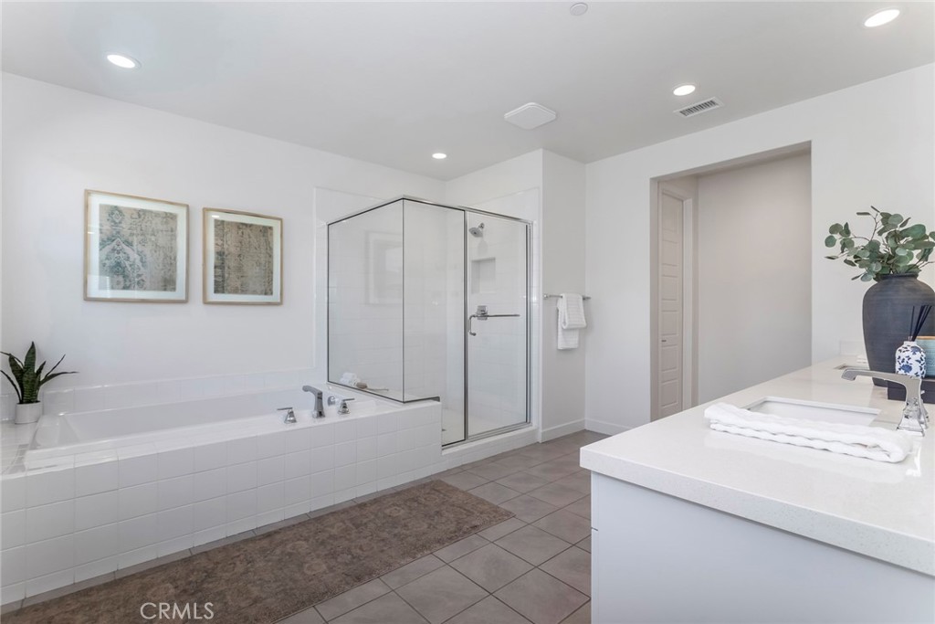 28695 Windbreak Terrace