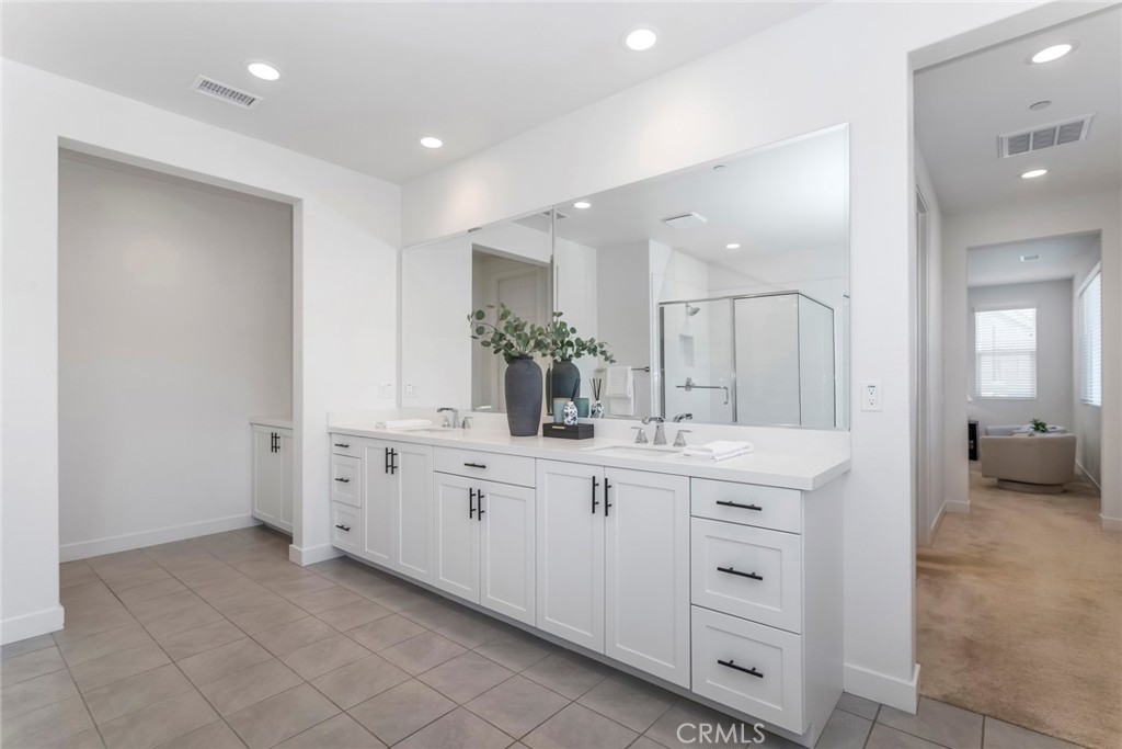 28695 Windbreak Terrace