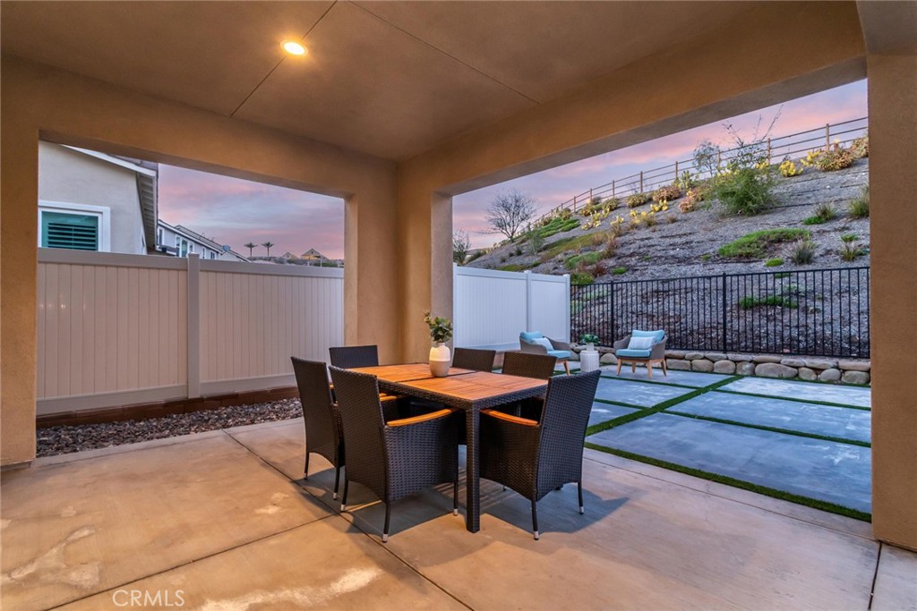 28695 Windbreak Terrace