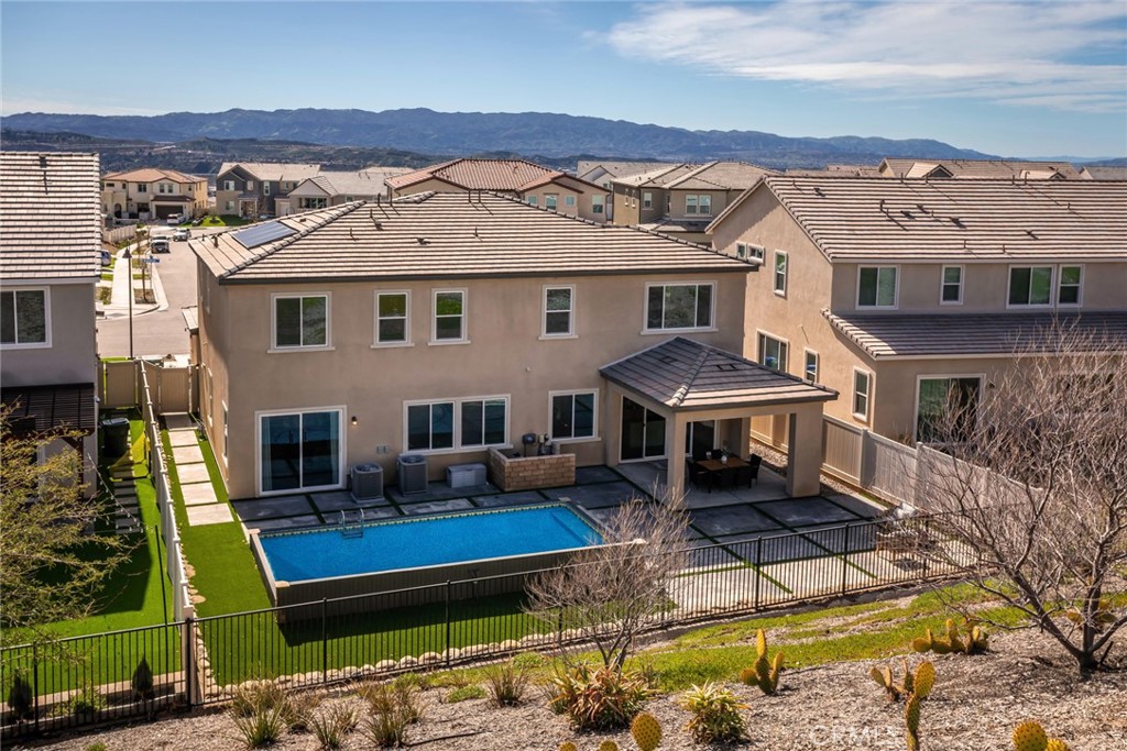 28695 Windbreak Terrace