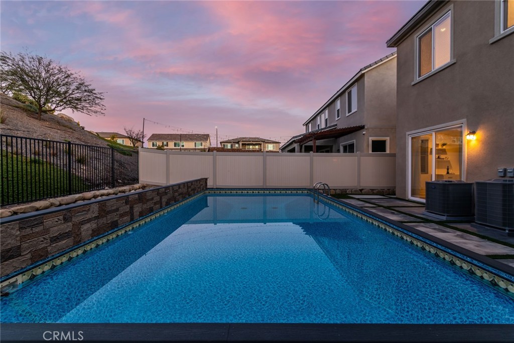 28695 Windbreak Terrace
