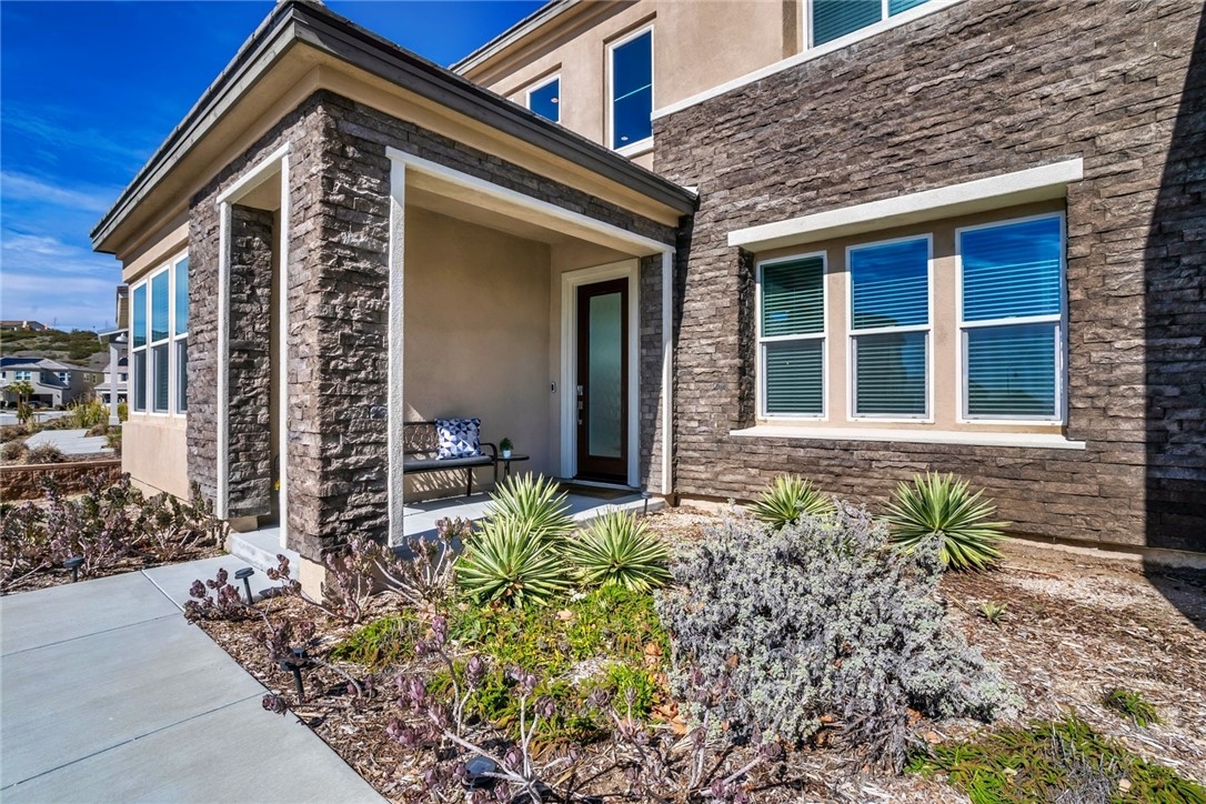 28695 Windbreak Terrace