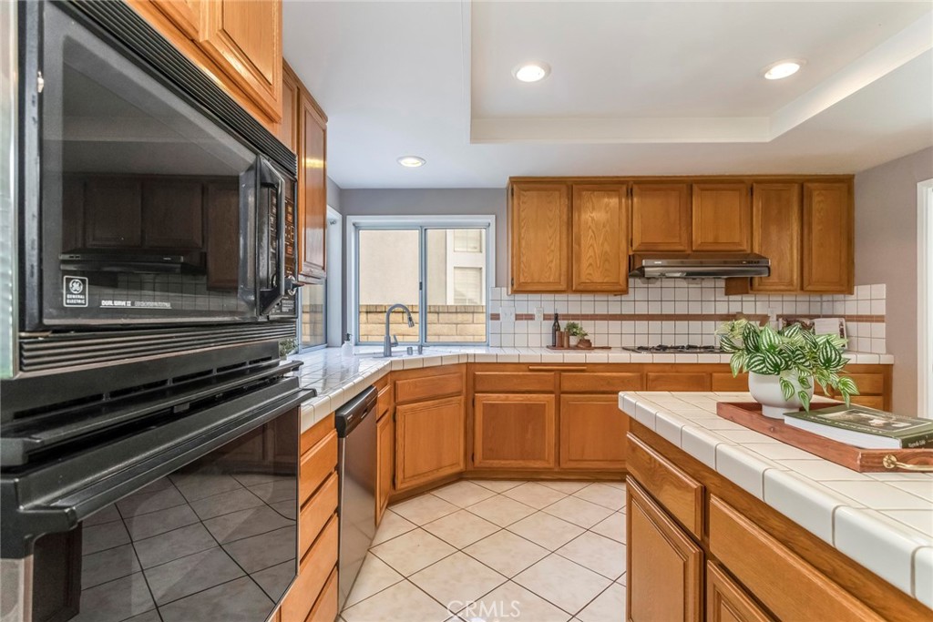 29033 Shadow Valley Lane